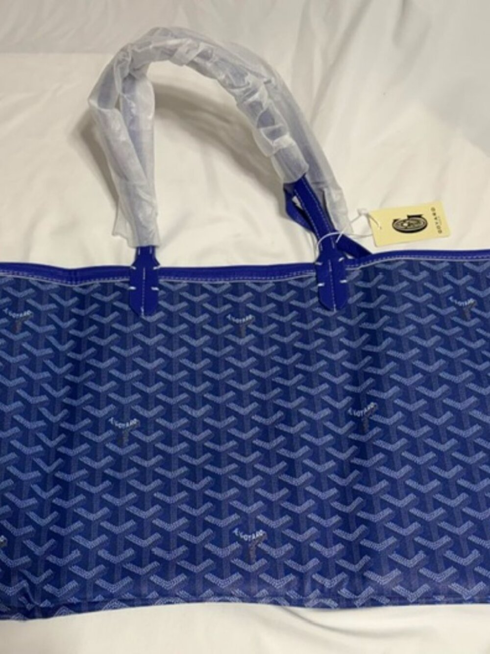 NWT Large Royal Blue Chevron Geometric Printed Tote Bag Set with Matching Pouch